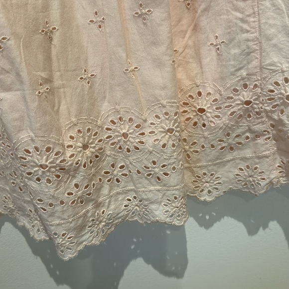 Gap peach eyelet dress size 4. - Picture 6 of 12